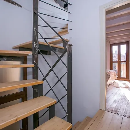 Holiday home Sleeps 8 Argegno