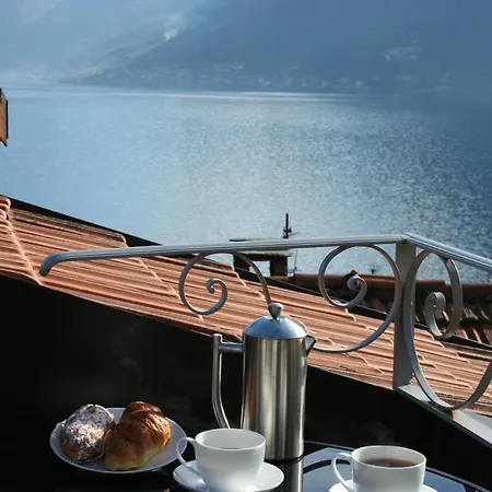 Holiday home Sleeps 8 Argegno